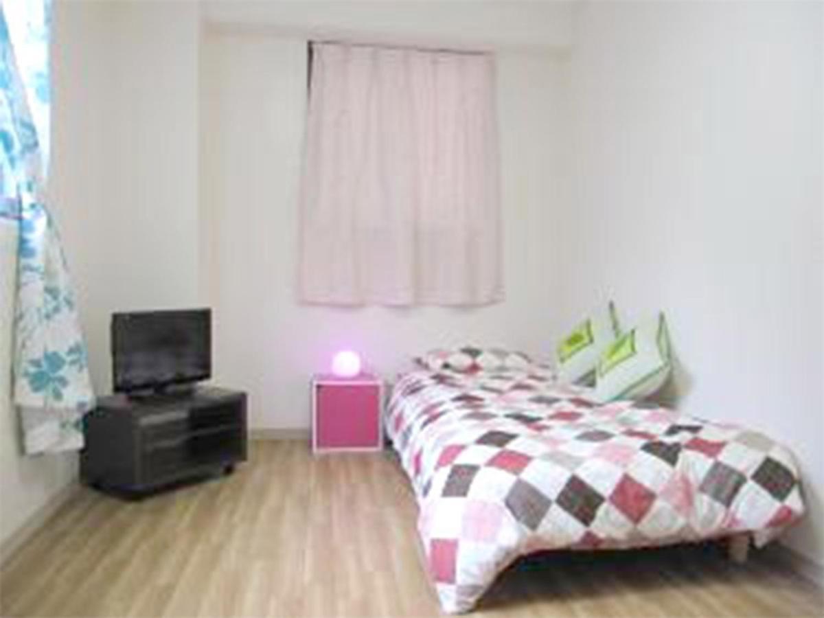 Guest House Fukutomi - Female Only Наха Экстерьер фото