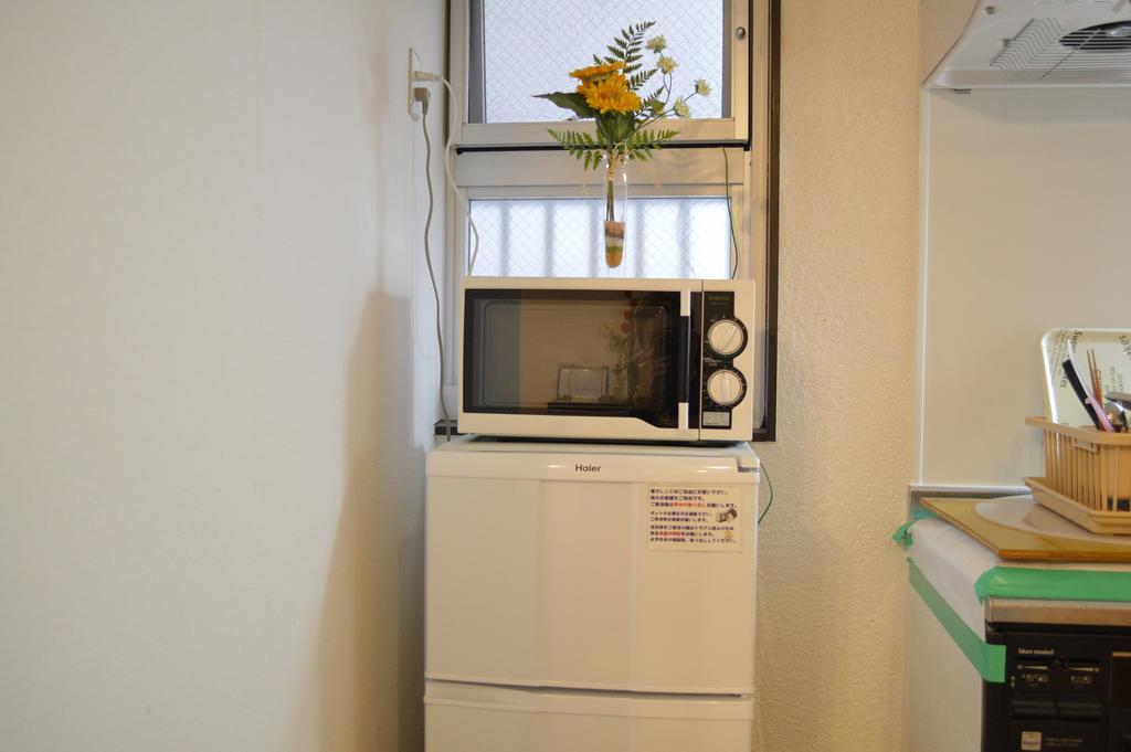 Guest House Fukutomi - Female Only Наха Экстерьер фото
